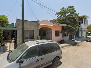 CASA EN CALLE CARACOL, FRACC. VILLAS DE SAN VICENTE, BAHIA DE BANDERAS, ¡NO CRÉDITOS!
