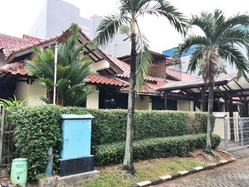 Rumah Cantik Dijual Di Komplek Taman Alfa Indah Joglo Kembangan Jakarta Barat