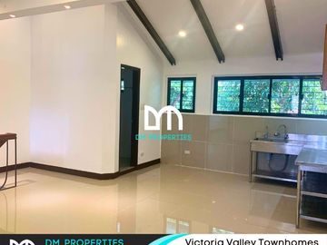 For Sale: 2-Storey Townhouse in Victoria Valley Townhomes, Antipolo City