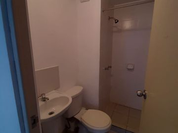 Venta Departamento Primer Piso en Condominio Alto Colonial