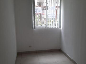 Venta Departamento Primer Piso en Condominio Alto Colonial