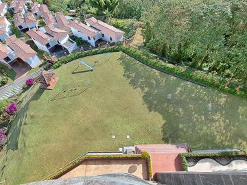 VENTA DE APARTAMENTO DE LUJO 212 M2 SECTOR TEJARES, MANIZALES CALDAS