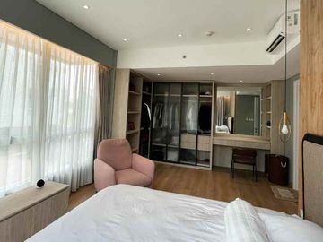 Disewakan Rainbow Spring Condovilla Exclusive 4BR Apartemen