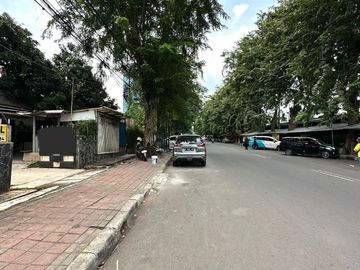 RUMAH at Jl PEJOMPONGAN RAYA, JAKPUS