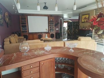 Venta Samborondon Mansión de 5 Dorm.