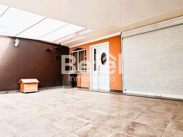 Casa con local comercial I CONTROL SUR