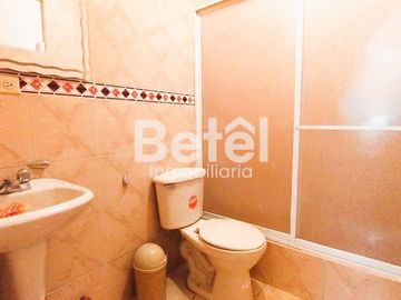 Casa con local comercial I CONTROL SUR