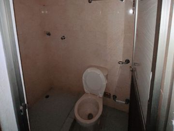 CASA EN VENTA EN LA VARIANTE DE TURBACO CON 5 APARTAMENTOS