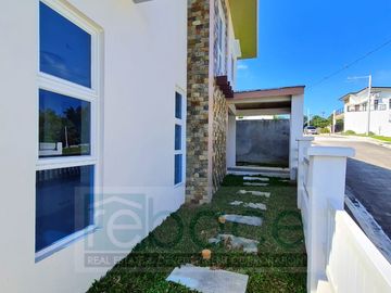 Grab This! Ready for Occupancy House and Lot - 3minutes away from Tanauan Exit!