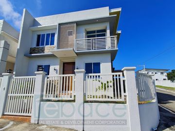 Grab This! Ready for Occupancy House and Lot - 3minutes away from Tanauan Exit!
