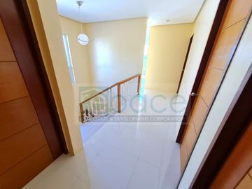 Grab This! Ready for Occupancy House and Lot - 3minutes away from Tanauan Exit!