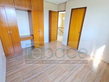 Grab This! Ready for Occupancy House and Lot - 3minutes away from Tanauan Exit!