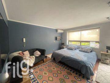 VENDO CASA COMUNA LA REINA SANTIAGO