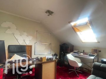 VENDO CASA COMUNA LA REINA SANTIAGO
