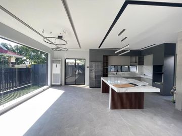 SOPHISTICATED TWO-STOREY MODERN HOUSE IN PAMPANGA NEAR NLEX