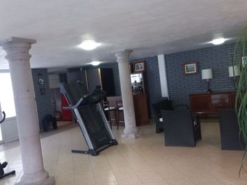 CASA EN VENTA CENTRO SUR 3 NIVELES (SOTANO)