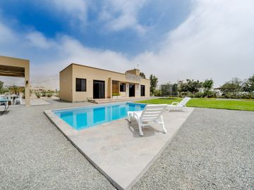 CASA CAMPO CIENEGUILLA - OCASION - AMOBLADA Y EQUIPADA - US$179,000 NEGOCIABLES - 1000m²