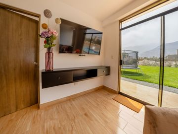 CASA CAMPO CIENEGUILLA - OCASION - AMOBLADA Y EQUIPADA - US$179,000 NEGOCIABLES - 1000m²