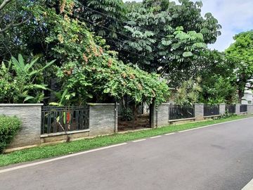 RUMAH at Jl GAHARU, CIPETE, JAKSEL