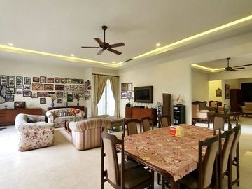 RUMAH at Jl GAHARU, CIPETE, JAKSEL