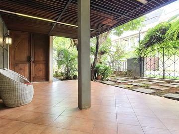 RUMAH at Jl GAHARU, CIPETE, JAKSEL