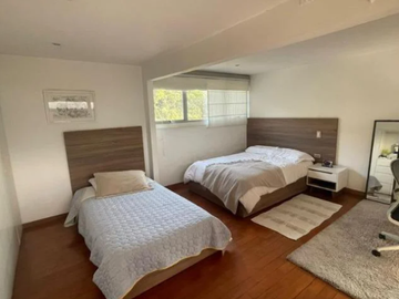 Bello Duplex 230 m² Calle El Mastil Frente a Las Lagunas La Molina