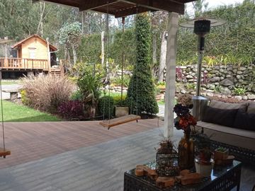 🏘️ Casa Mansión de 4 Dormitorios  en San Joaquín en Venta