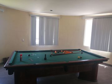 EXCELENTE CASA CON TERRENO