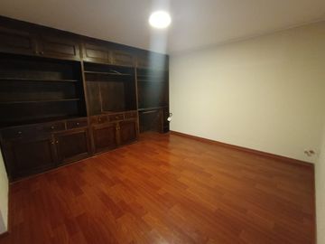 Departamento en Venta, 262 metros, Quito Tenis, Charles Darwin, Centro Norte Quito.