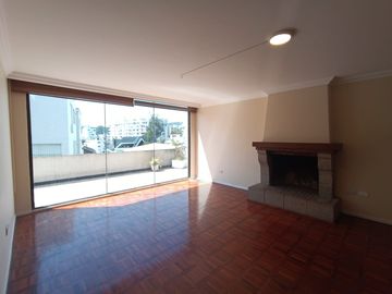 Departamento en Venta, 262 metros, Quito Tenis, Charles Darwin, Centro Norte Quito.