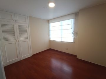 Departamento en Venta, 262 metros, Quito Tenis, Charles Darwin, Centro Norte Quito.
