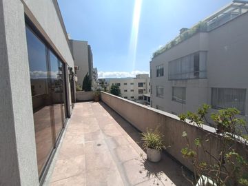 Departamento en Venta, 262 metros, Quito Tenis, Charles Darwin, Centro Norte Quito.