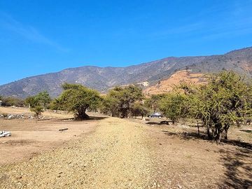 Solo 25 parcelas planas y semi planas en Quillota, Cajón San Pedro,