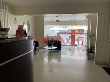Magdalena - Departamento En Venta A Pocas Cuadras Del Malecon