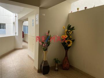 Magdalena - Departamento En Venta A Pocas Cuadras Del Malecon