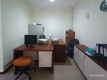 3.5 Floor Shophouse on Orchard Boulevard for Sale
