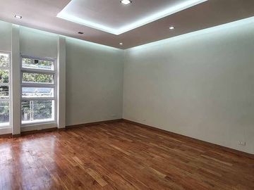 Brand New 3 Storey House and Lot for sale in Filinvest Batasan near Commonwealth Quezon City