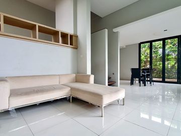 KOMPLEK 5 UNIT TOWNHOUSE MODERN at Jl KEMANG UTARA, JAKSEL