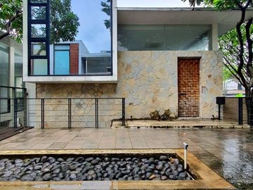 KOMPLEK 5 UNIT TOWNHOUSE MODERN at Jl KEMANG UTARA, JAKSEL
