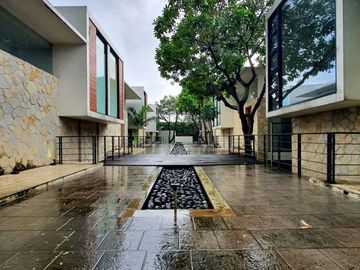 KOMPLEK 5 UNIT TOWNHOUSE MODERN at Jl KEMANG UTARA, JAKSEL