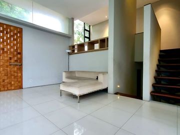 KOMPLEK 5 UNIT TOWNHOUSE MODERN at Jl KEMANG UTARA, JAKSEL