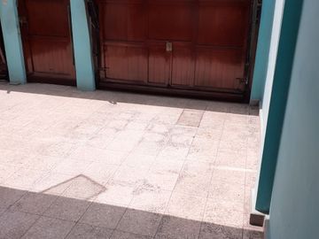 Vendo Departamento amplio en primer piso + cochera carport