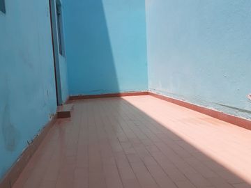 Vendo Departamento amplio en primer piso + cochera carport