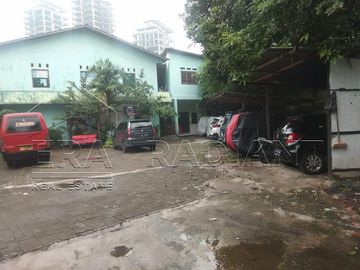 Kontrakan Hitung Tanah di Kebon Jeruk, Jakarta Barat