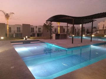 Venta de casa en la eterna primavera  cerca de Tepoztlan