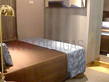 1BR Condo for Sale in The Radiance Manila Bay, Pasay City
