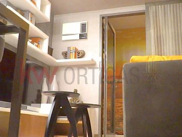 1BR Condo for Sale in The Radiance Manila Bay, Pasay City