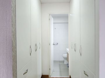 Departamento de 2 Dorm. 76 m²(2 Cocheras + Depósito), Vista a Parque Castilla