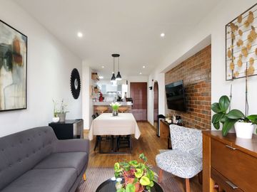 Departamento de 2 Dorm. 76 m²(2 Cocheras + Depósito), Vista a Parque Castilla