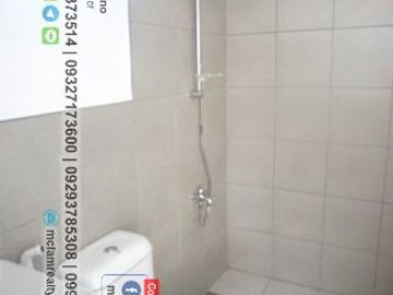 Townhouse For Sale Near Immaculate Conception Parish Church (Dasmariñas) Neuville Townhomes Tanza